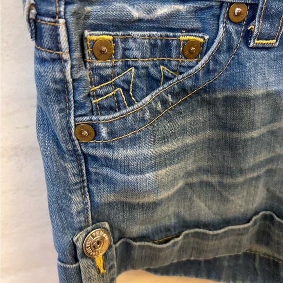 True Religion Jess Denim Shorts - Picture 3 of 16